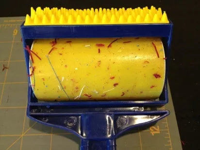 Sticky buddy - pūkų rinkiklis. Nuo šiol jokių pūkų ant rūbų!