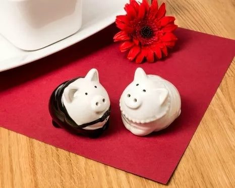 Druskinė ir pipirinė "Kiauliukai", 6,5 x 4,5 cm