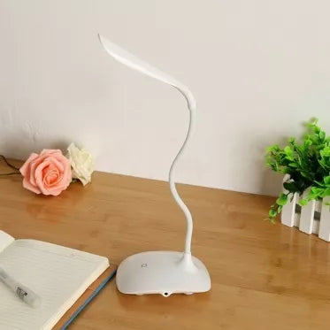 Stilingas, lankstus stalinis LED šviestuvas