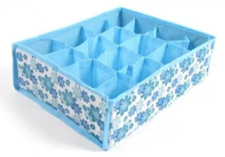 Medžiaginės dėžutės su skyreliais apatiniam trikotažui 24 skyreliai