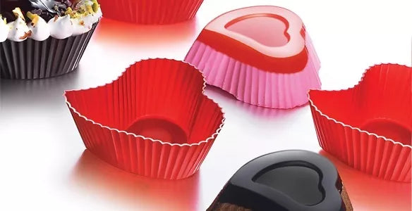 "SiliconeZone" silikoninė kepimo formelė "Širdelės", 6 vnt