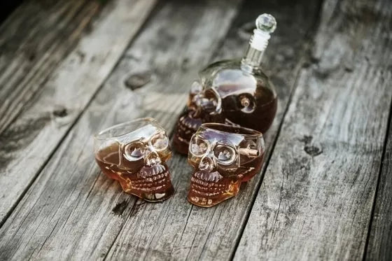 Grafinas "Neperšaunama kaukolė" 700 ml