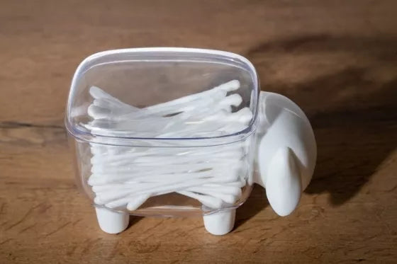 Indelis su dangčiu "Avelė", 12 x 7 x 7,5 cm (baltas)