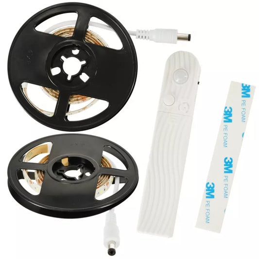 Led Juosta Su Judesio Jutikliu, 1 M, Balta