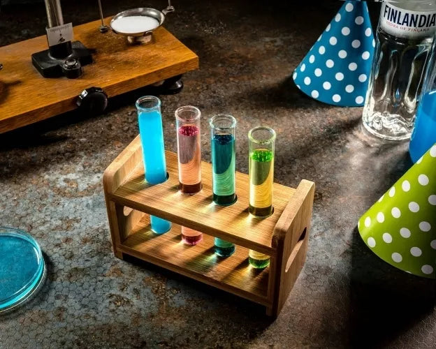 Mėgintuvėlių Stikliukai Su Mediniu Laikikliu, 4Vnt.