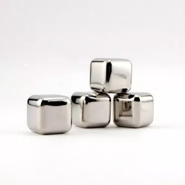 Nerūdijančio plieno kubeliai gėrimams atšaldyti, 4 vnt