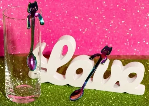 Nerūdijančio plieno šaukšteliai su kačiuko atvaizdu, 2 vnt (vaivorykštės spalvų)