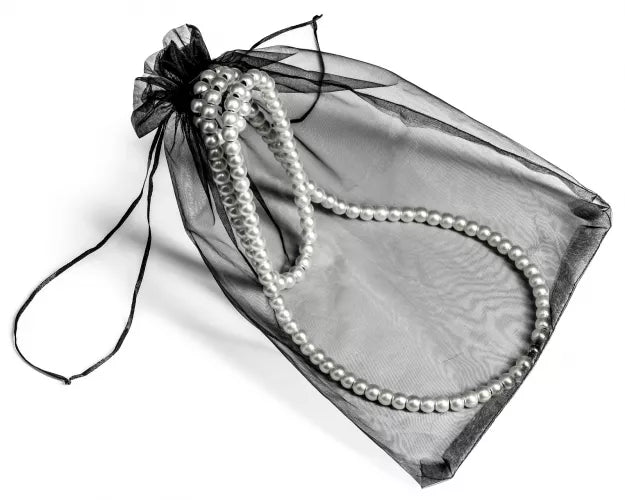 Perlų Vyno Stovas, Baltas