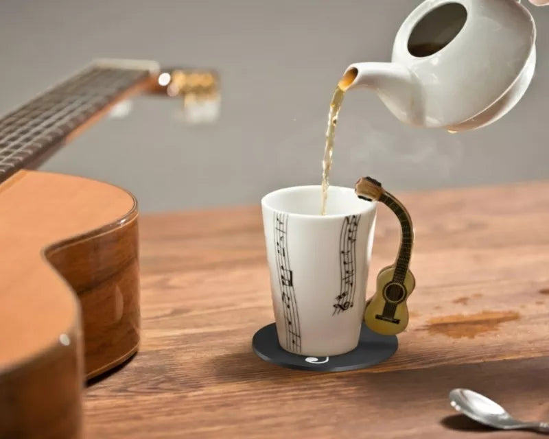 Puodelis Klasikinė Gitara + Padėkliukas