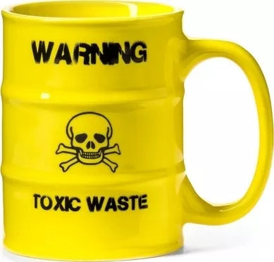 Puodelis su kaukole "Warning Toxic Waste"