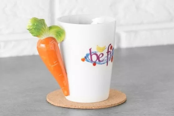 Puodelis su morkos formos rankena, 230 ml