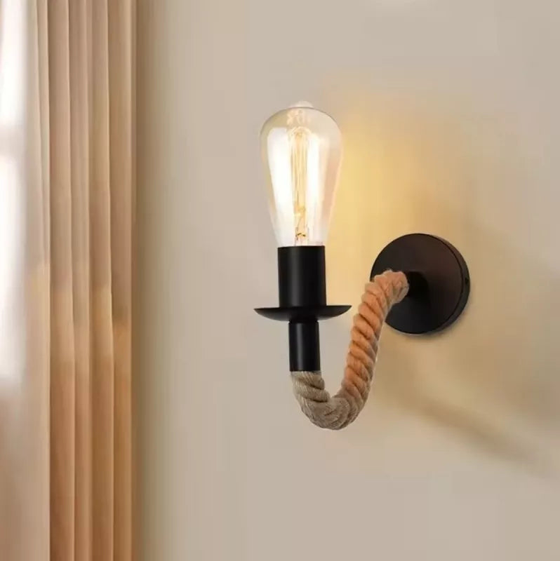 Sieninis Šviestuvas,