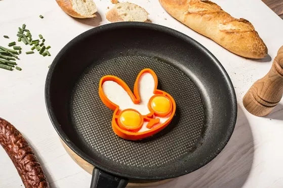 Silikoninė formelė kiaušiniams "Zuikutis", 11,5 x 12 x 1,5 cm