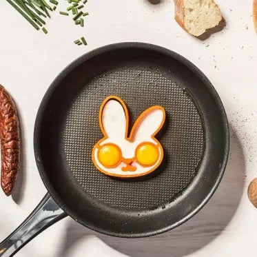 Silikoninė formelė kiaušiniams "Zuikutis", 11,5 x 12 x 1,5 cm