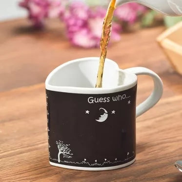 Širdelės formos, spalvą keičiantis "Meilės" puodelis, 330 ml