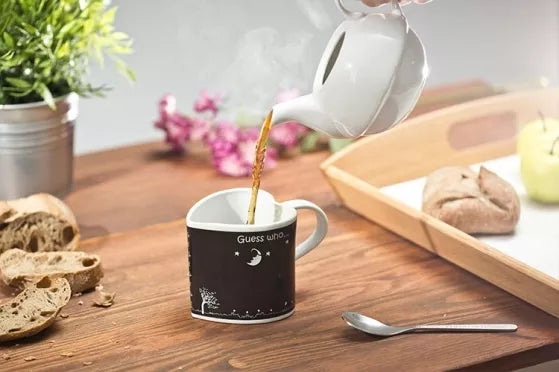 Širdelės formos, spalvą keičiantis "Meilės" puodelis, 330 ml