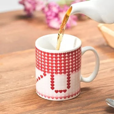 Spalva keičiantis puodelis "Širdelės", 300 ml