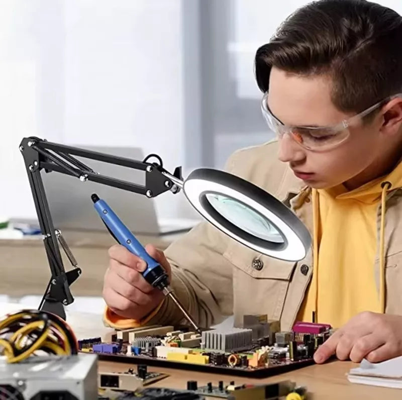 Stalinis Darbinis Šviestuvas Su Padidinimo Stiklu, 11 W