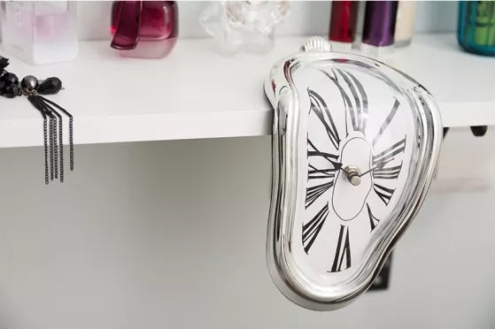 Tirpstantis laikrodis "Salvador Dali" (sidabrinis)